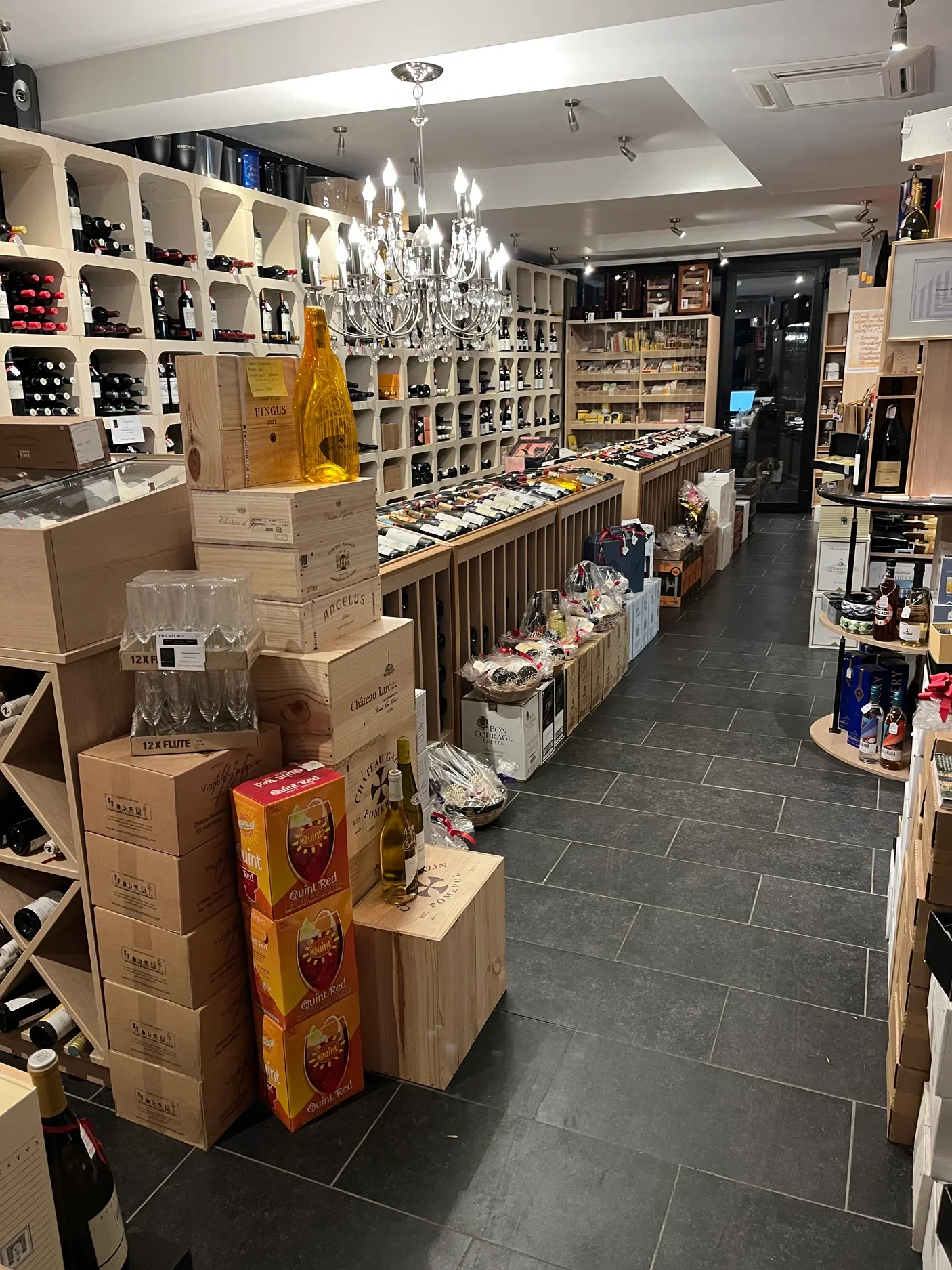 Phil's Place interieur