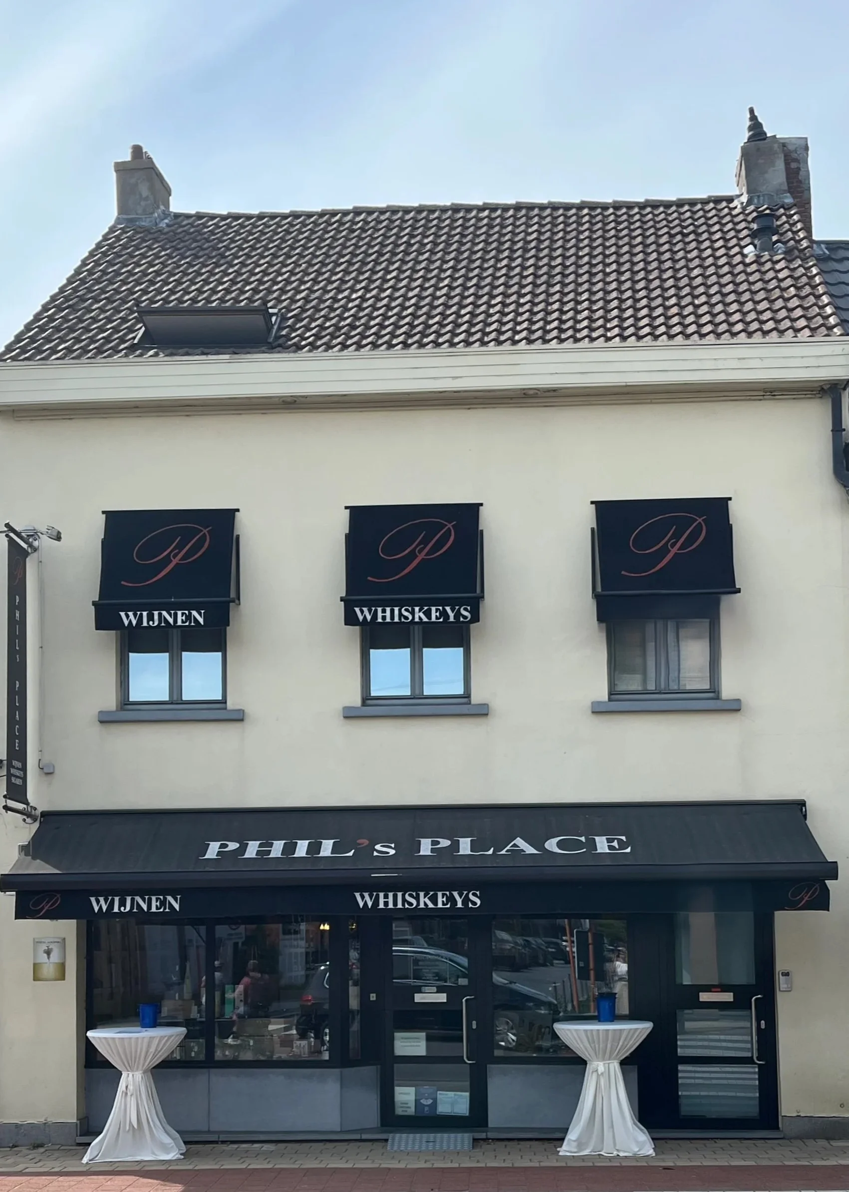Phil's Place gevel